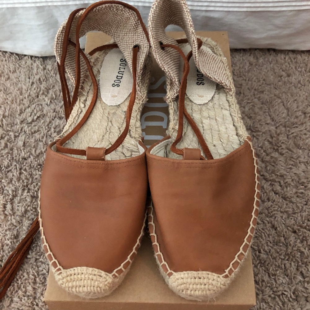 NEW IN BOX - Soludos Platform Gladiator Espadrille